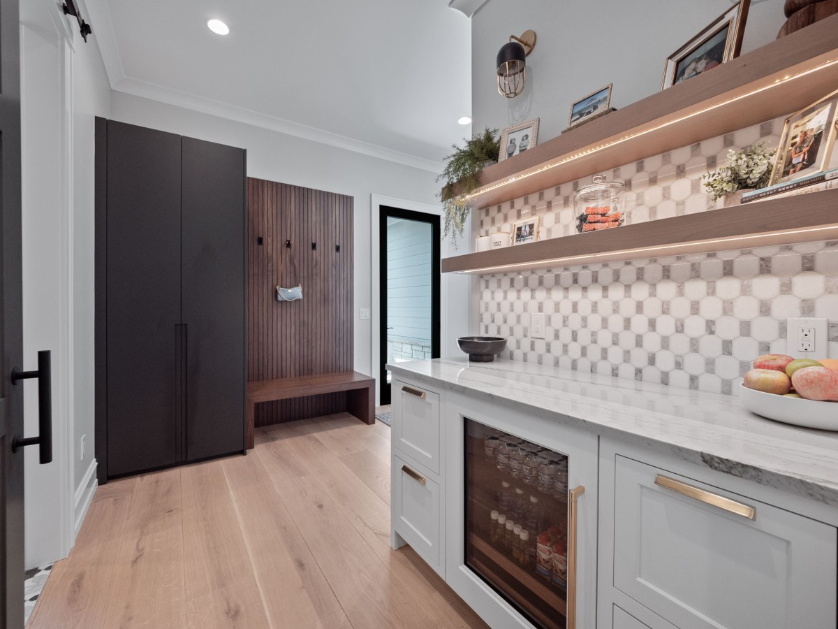 Modern New Build - 39