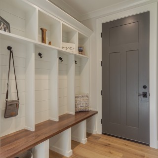 Modern Farmhouse - Family Entry 4 Thumbnail