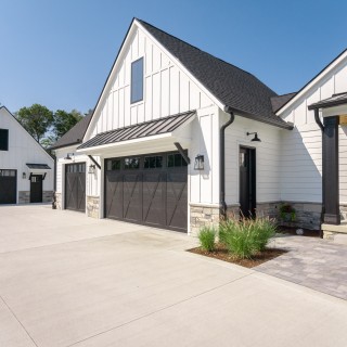 Modern Farmhouse - Exterior 4 Thumbnail